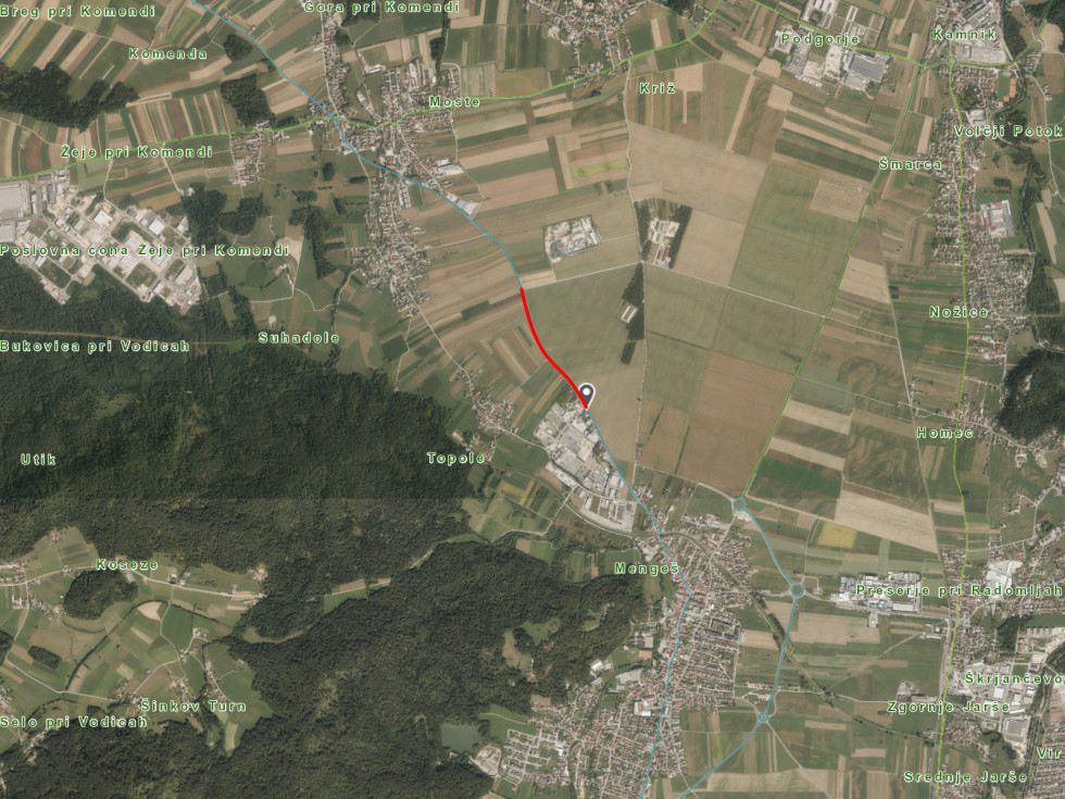 Zemljevid z označeno popolno zaporo na cesti Moste–Mengeš zaradi gradnje navezave Mengeške obvoznice na državno cesto.