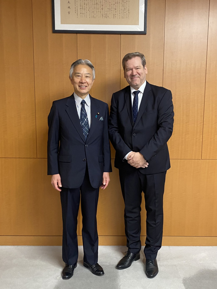 Minister Dr Papič with the Japanese Minister for Education, Culture, Sport, Science and Technology, Mr Moriyama