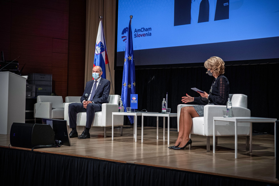 Predsednik vlade Janez Janša gost AmCham Poslovnega zajtrka