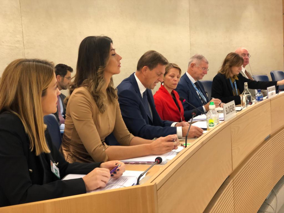 The Slovenian delegation, headed by Foreign Minister Dr Miro Cerar, also included the Deputy Head of  Delegation, State Secretary at the Ministry of Justice, Dr Dominika Švarc Pipan, and the State Secretary at the Ministry of Culture, Dr Tanja Kerševan Sm