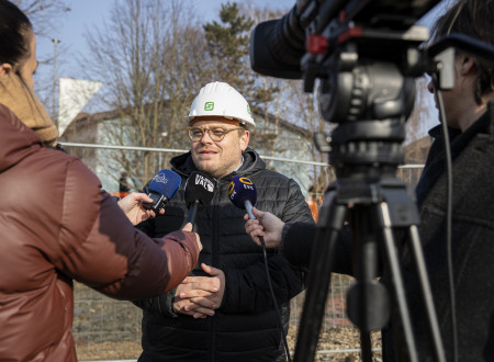 Minister daje izjavo za javnost