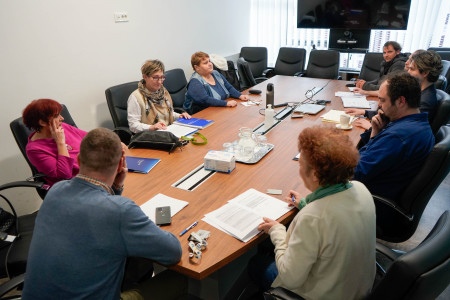 Minister Luka Mesec with representatives of the Hospitality Industry and Tourism Workers' Union of Slovenia 