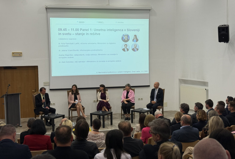 Peta nacionalna konferenca o umetni inteligenci: Od vizije do zaupanja