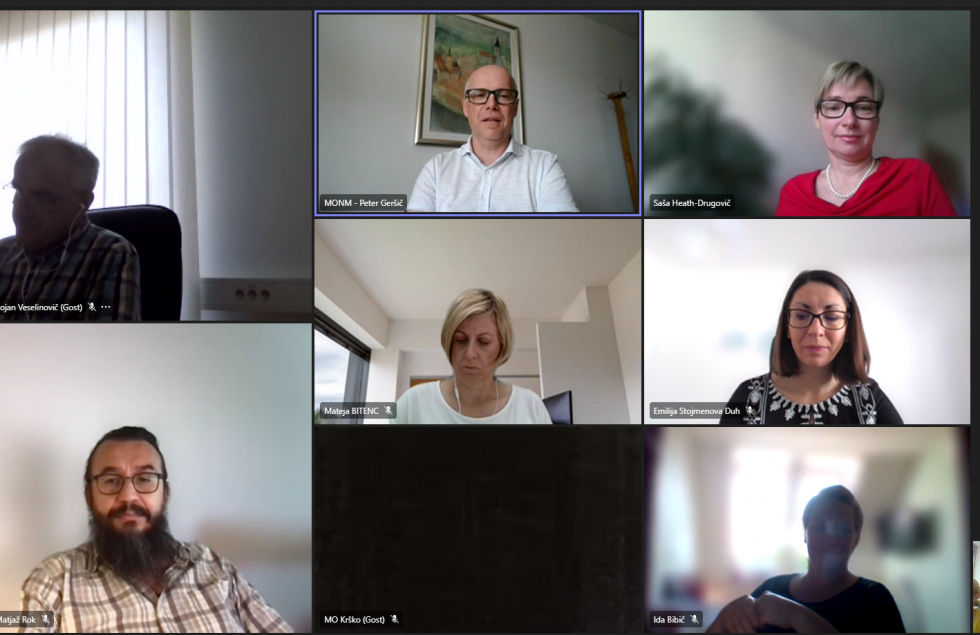 Video konferenca z ministrico za digitalno preobrazbo in predstavniki reprezentativnih asociacij lokalnih skupnosti 