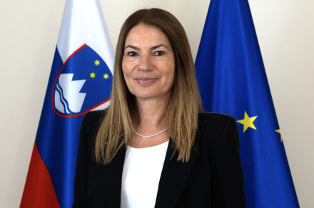 mag. Maja Hostnik Kališek