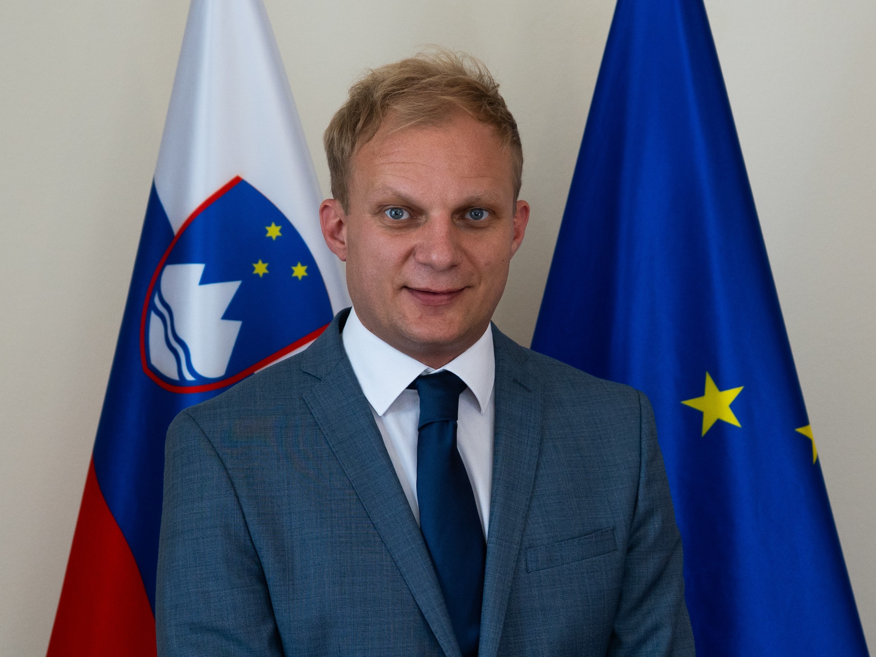Peter  Papež