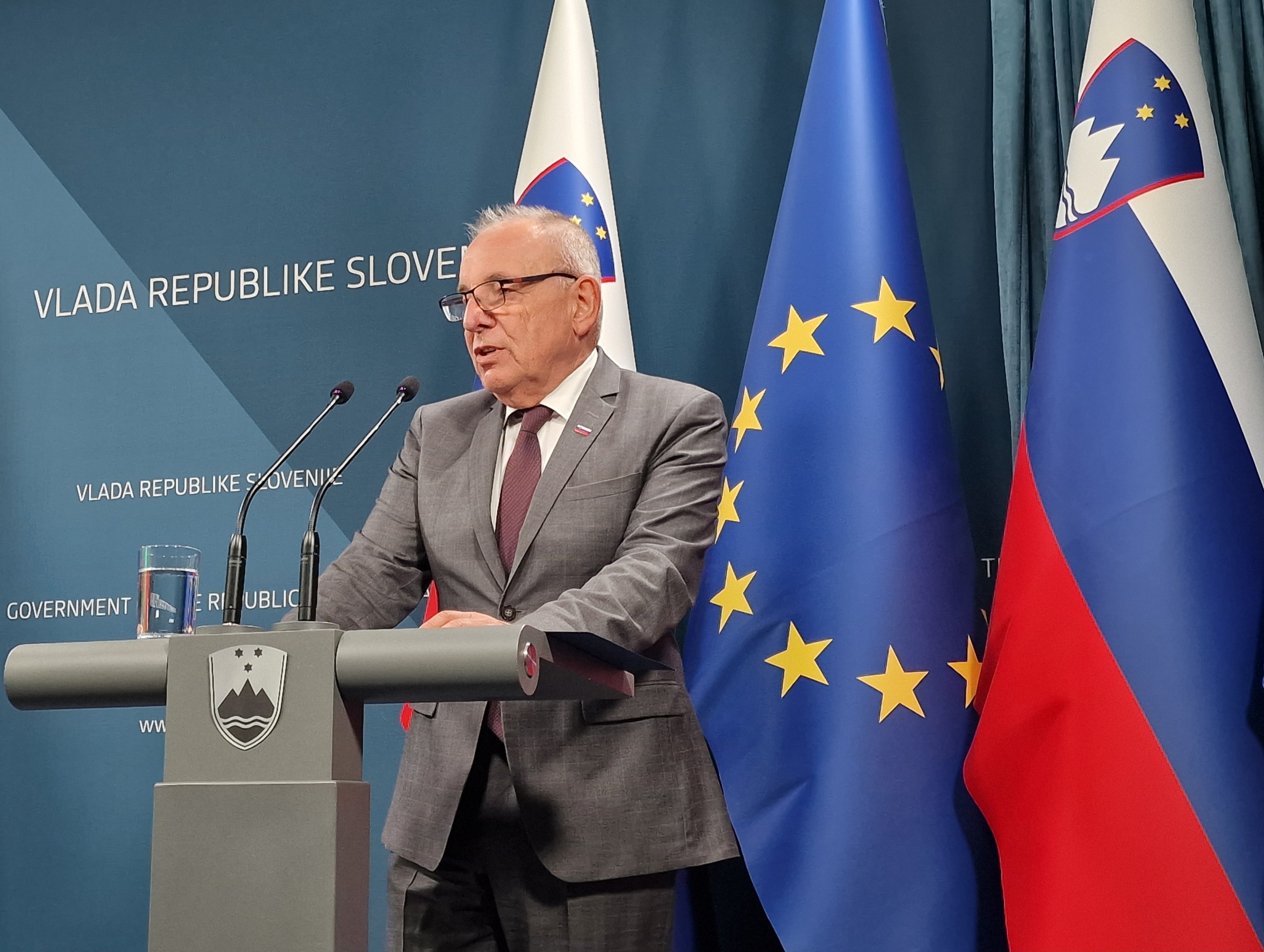 Government approves state budgets for the next two years