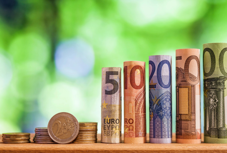 Tretja izdaja ljudskih obveznic uspešno zaključena