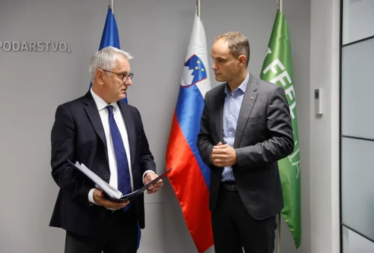 Handover of duties at the Ministry of the Economy, Labour and Sport
