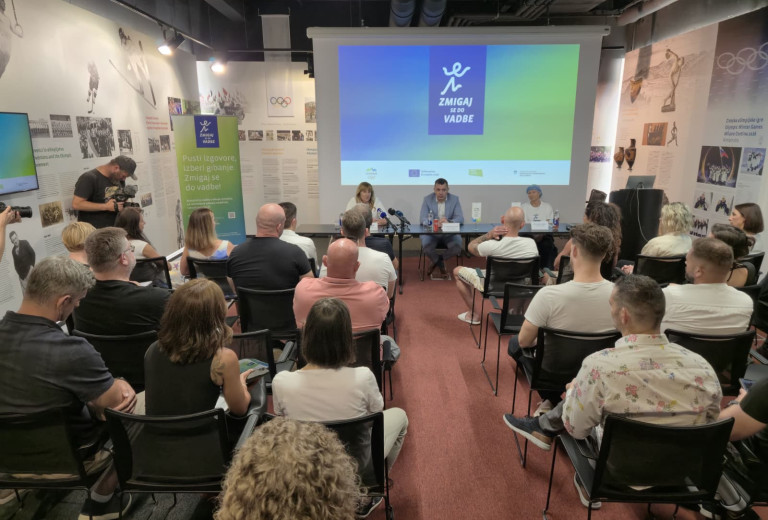 Ministrstvo v letu 2026/2027 podpira 194 brezplačnih programov vadbe telesno neaktivnim odraslim