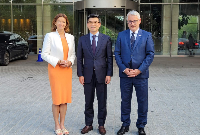 Ministers Tanja Fajon and Matjaž Han: "The visit to Korea is an excellent opportunity to promote Slovenia"