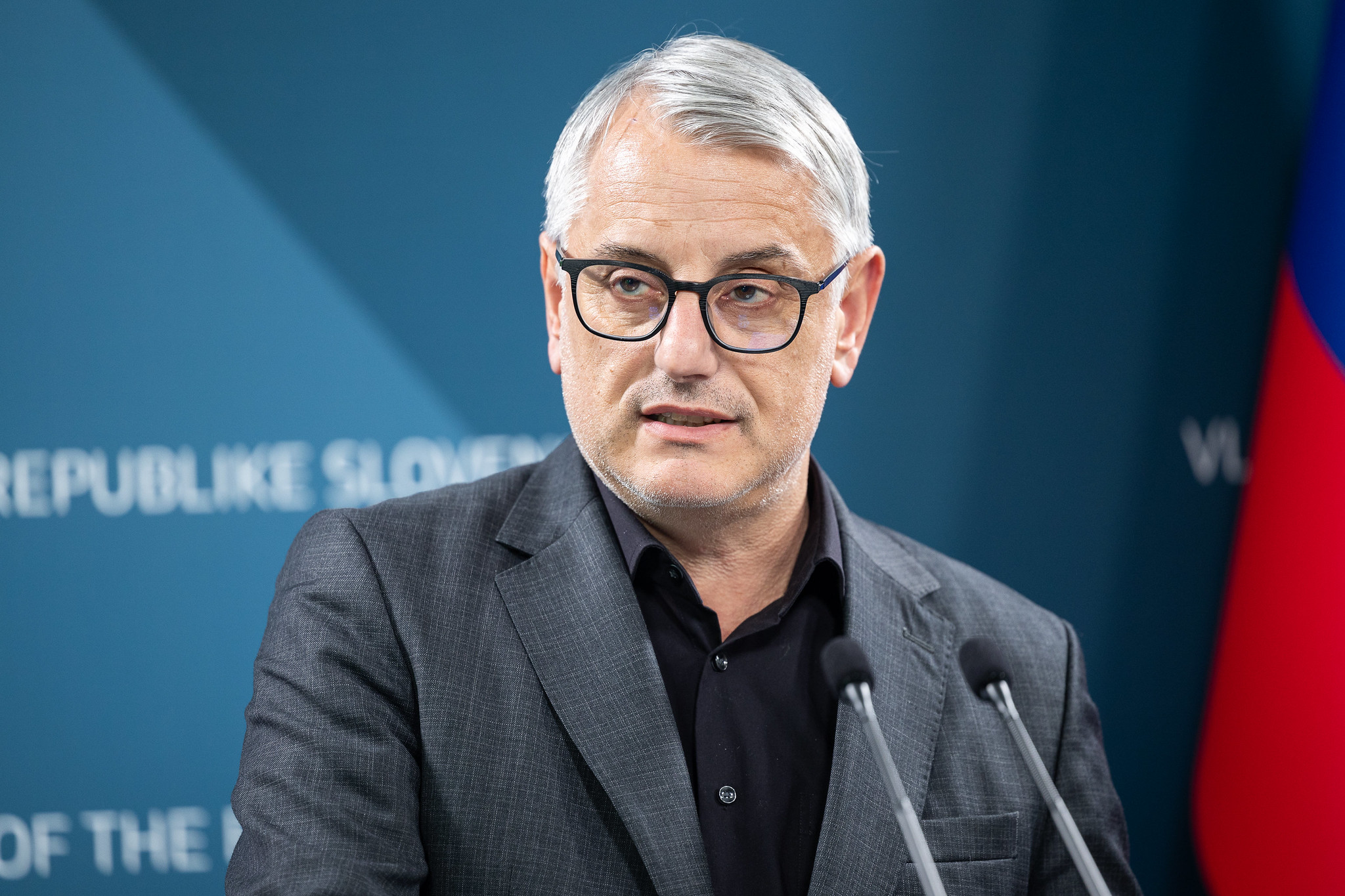 Ministrstvo v letu 2024 s 672,4 milijoni evrov sredstev za razvoj gospodarstva, turizma in športa | GOV.SI