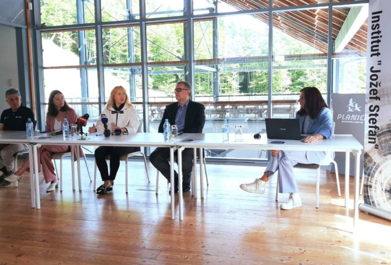 Začenja se druga faza raziskave o učinku vibracijske vadbe v različnih pogojih