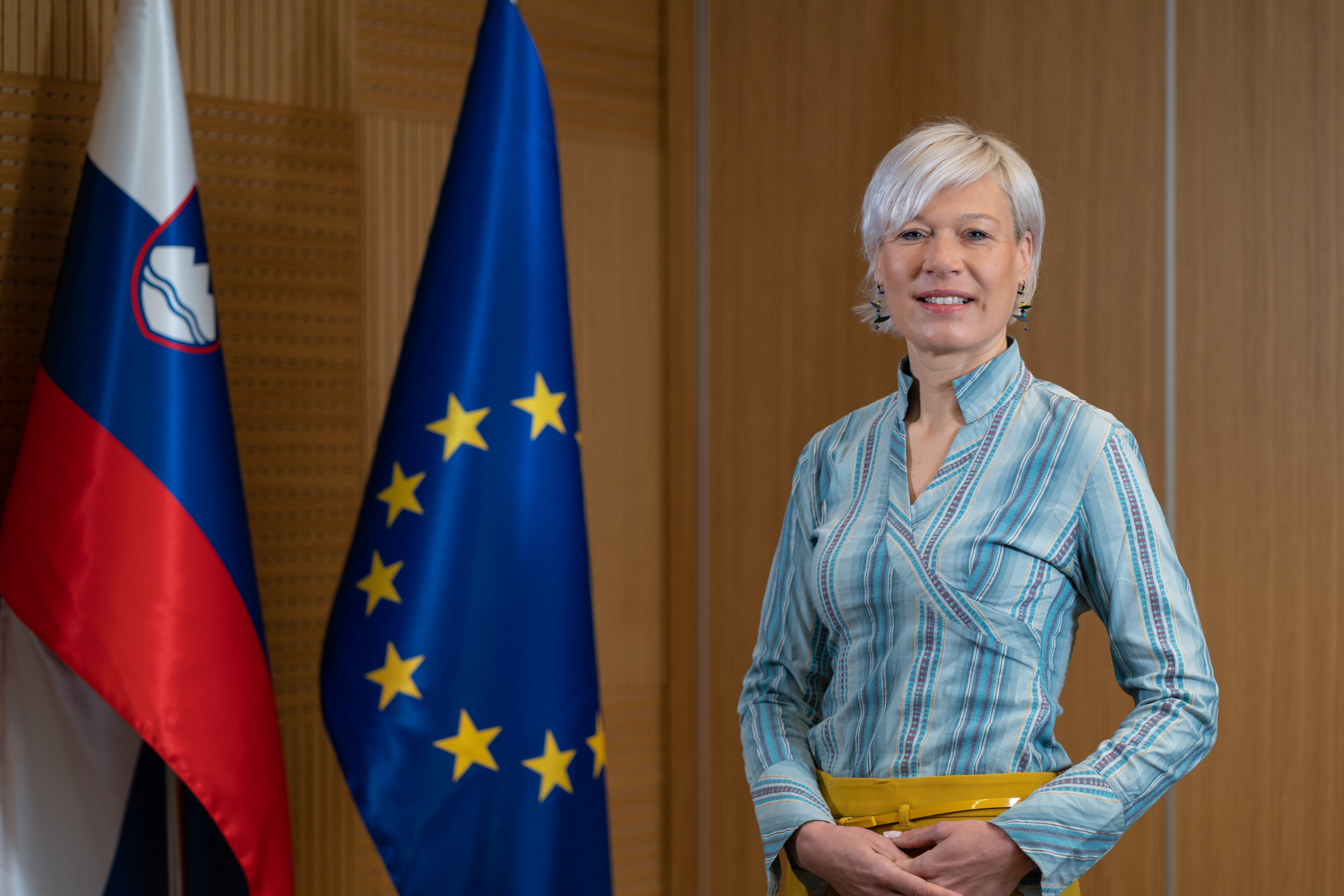mag. Karin Žvokelj