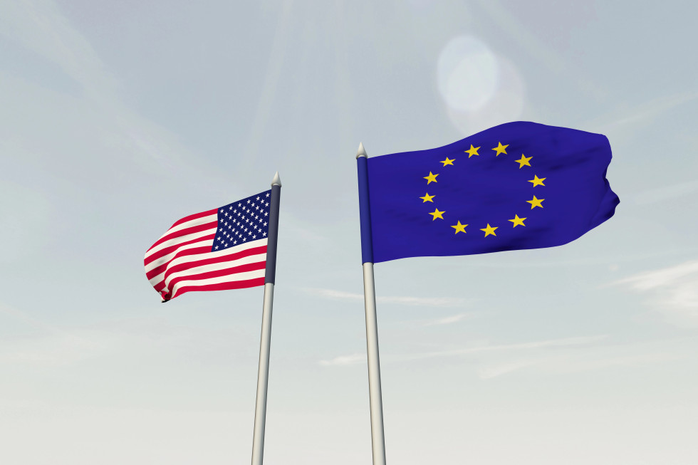Ameriška in EU zastava