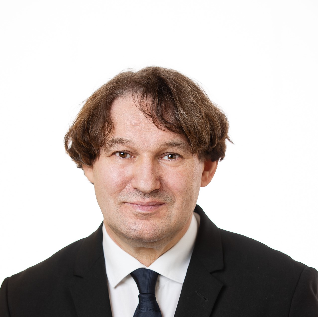 dr. Mitja Slavinec