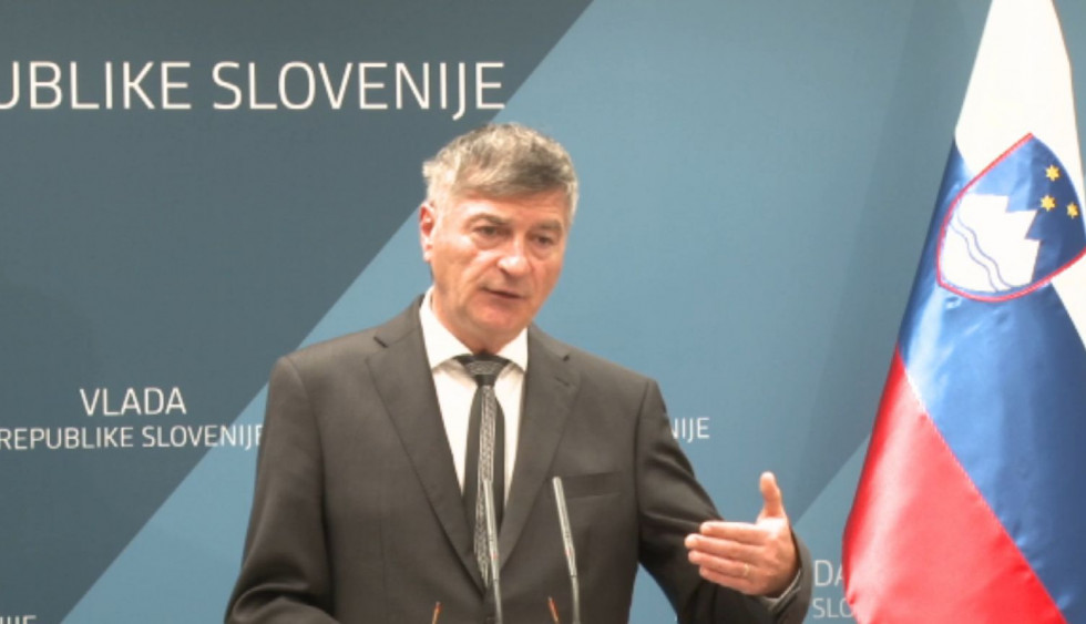 izjava po seji vlade, minister Rudi Medved