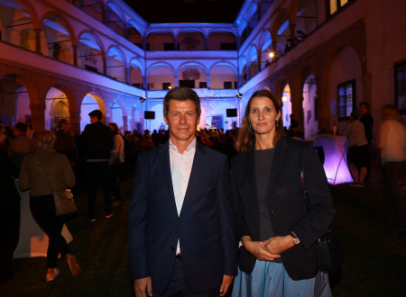 Državni sekretar Matevž Čelik Vidmar in generalna direktorica Direktorata za kulturno dediščino Špela Spanžel na koncertu Vox Arsana
