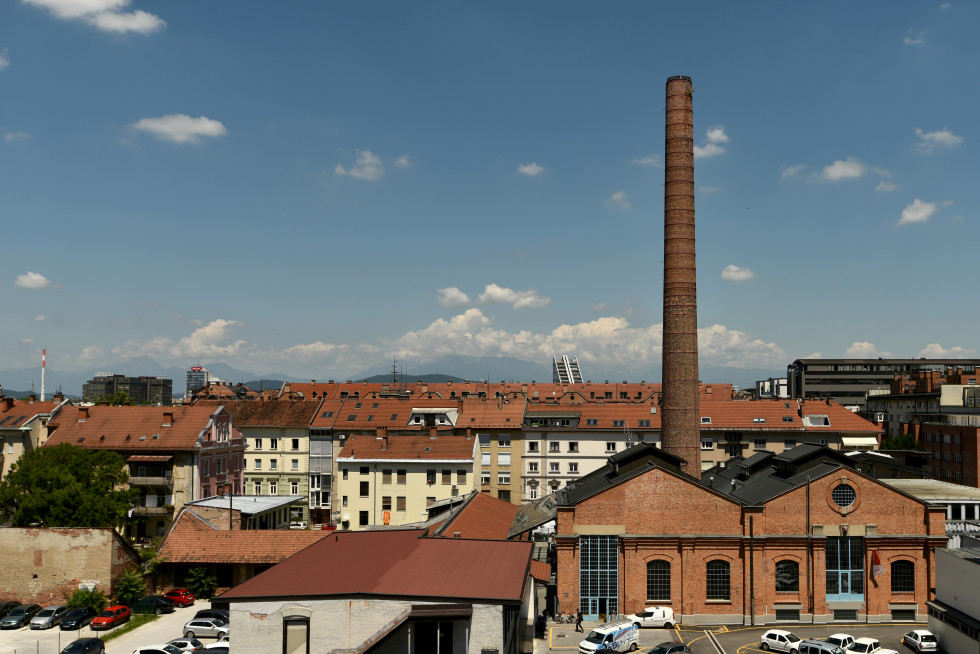 Pogled od zgoraj na Staro mestno elektrarno – Elektro Ljubljana