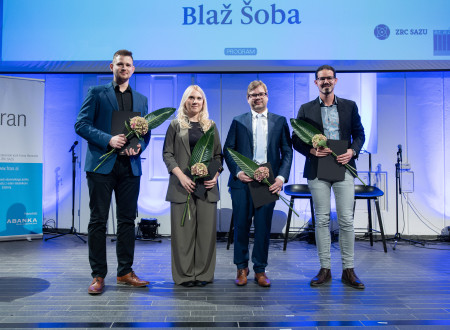 Skupinska fotografija štirih prejemnikov štipendij Škrabčeve ustanove
