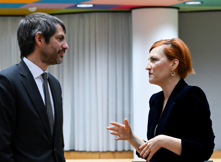 Ministra med klepetom