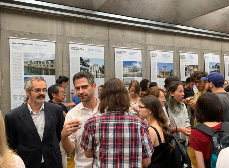 Visitors at the opening of the exhibition at the Faculty of Architecture and Urbanism of the University of São Paulo