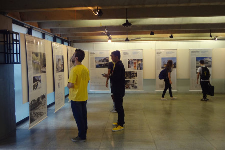 Exhibition visitors at the University of Brasilia in Brazil.