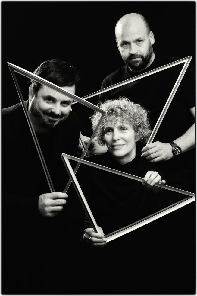 Black and white portrait of Rok Žnidaršič, Jerneja Fischer Knap and Samo Mlakar from the architectural studio Medprostor 