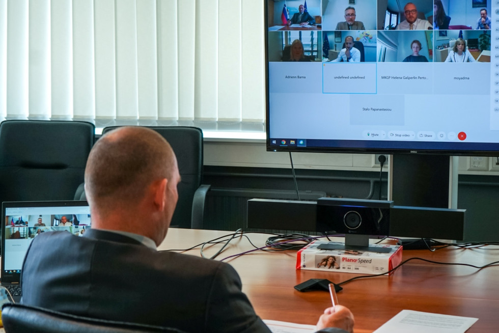 Minister Podgoršek at a meeting with European Commissioner for Health and Food Safety, Stella Kyriakides