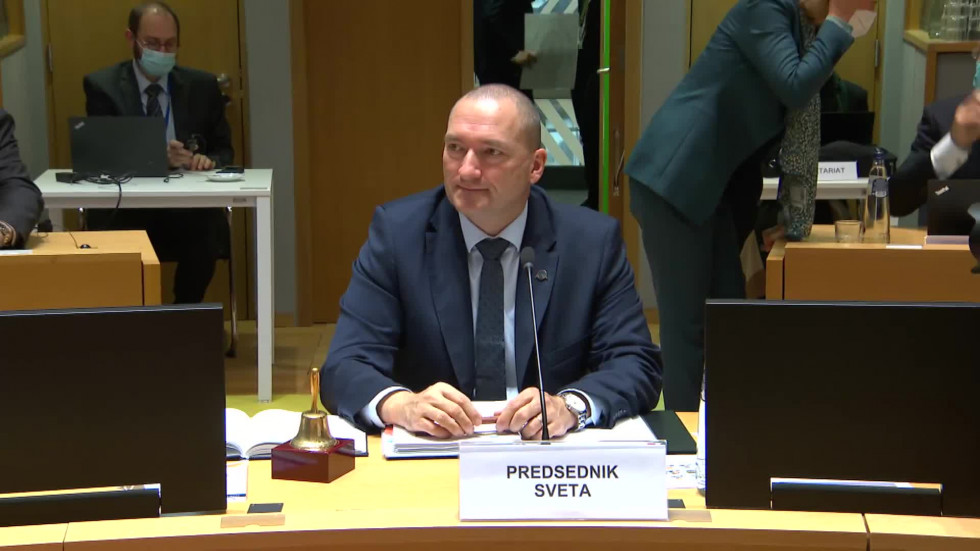 Minister Podgoršek na zasedanju Sveta za kmetijstvo in ribištvo 
