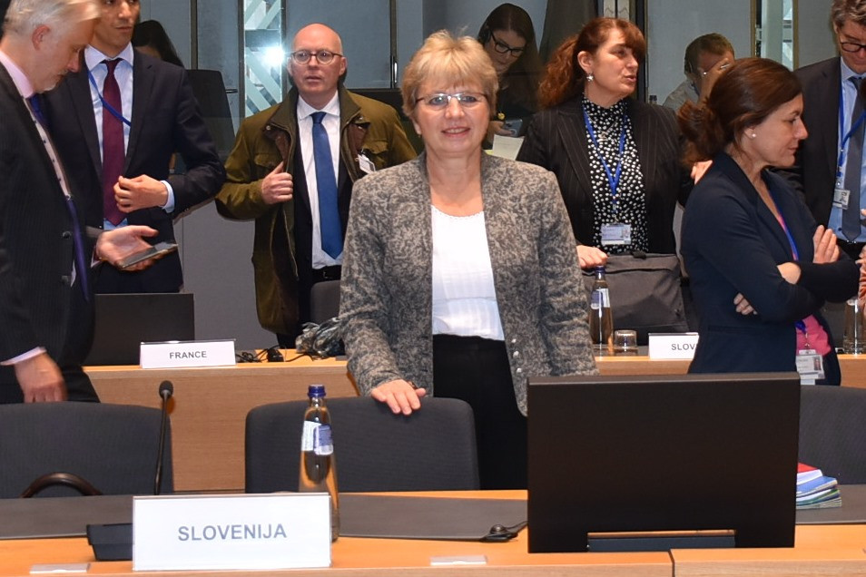 Ministrica Irena Šinko na zasedanju kmetijskih ministrov EU v Bruslju
