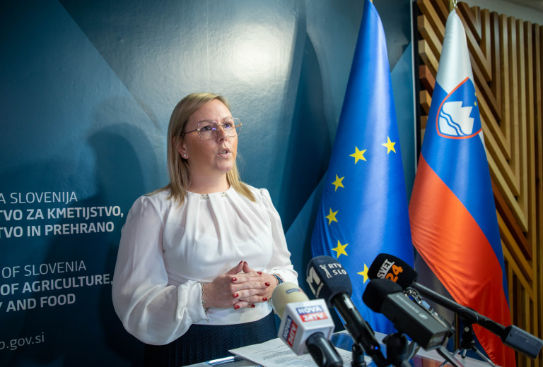 Ministrica Čalušić na izjavi za medije poudarila: »Smo vključujoči kot še nikoli doslej«
