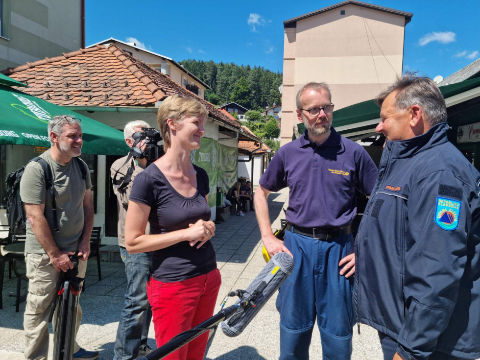 Minister dr. Aleksander Jevšek na ogledu prizadetih območji na Prevaljah