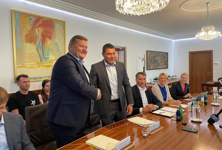 Podpis pogodb za projekta Stara elektrarna – center prihodnosti in Tehnološki park Velenje 