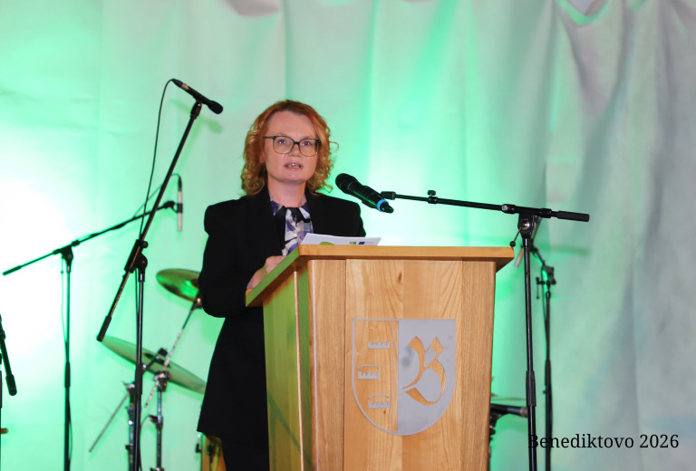Minister Dr Monika Kirbiš Rojs highlights the importance of smaller municipalities for Slovenia's development at the Benedikt municipal holiday celebration