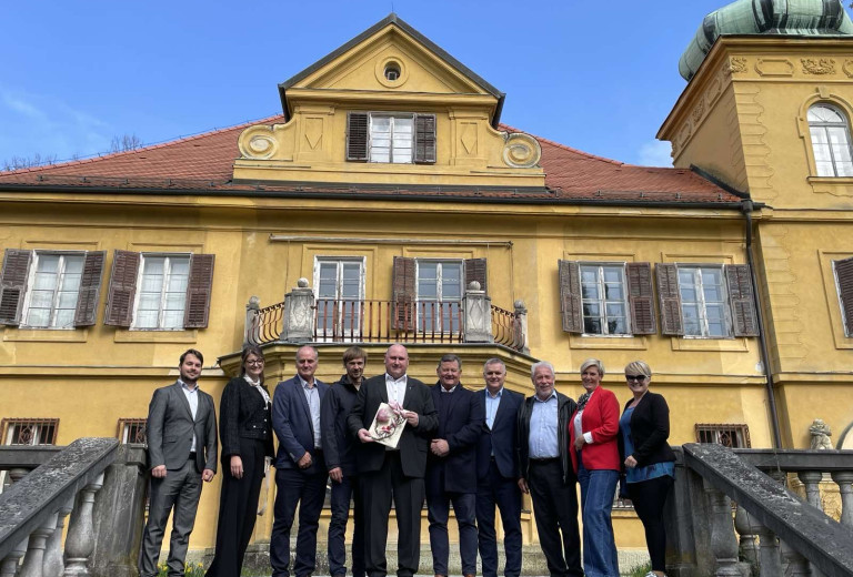 Dvorec Gutenbuchel v roke Občine Šoštanj: z brezplačnim prenosom do novega življenja dvorca