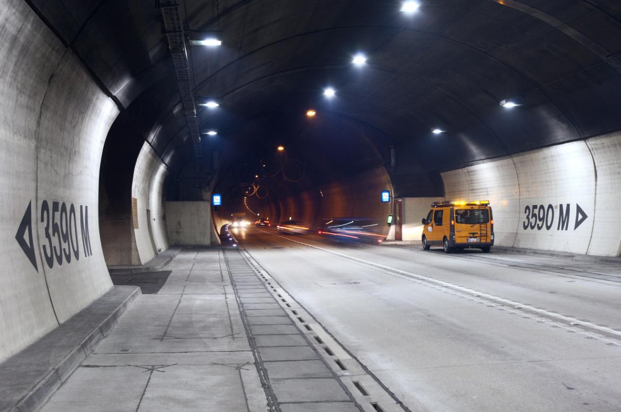 Over €32 million in EU funding for the Karavanke Tunnel