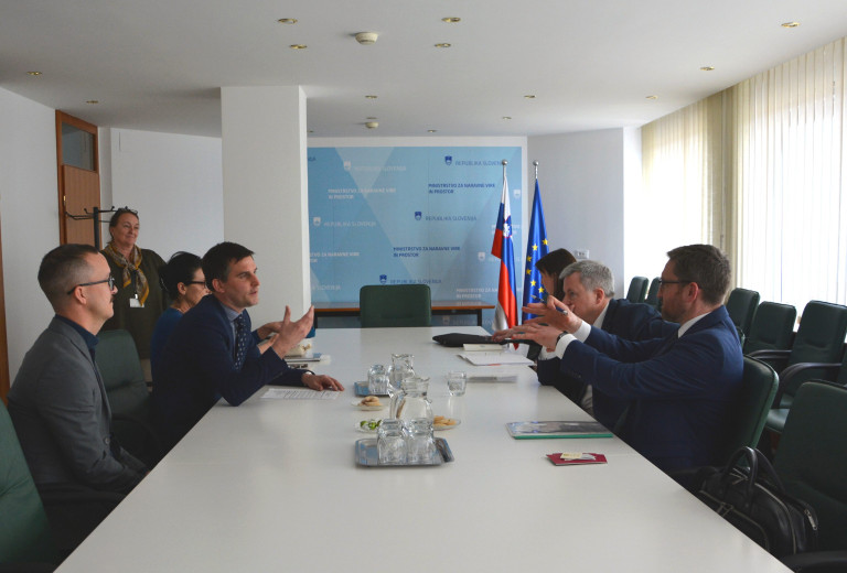 Državni sekretar mag. Matej Skočir in irski minister Kieran O'Donnell 