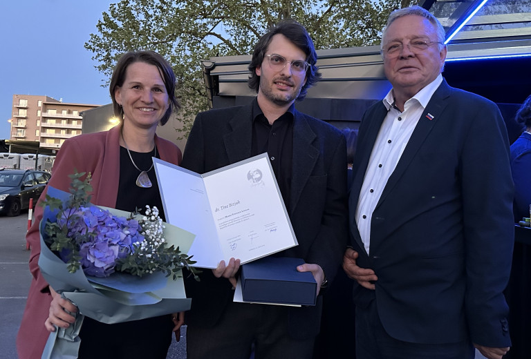 Minister Novak na podelitvi plaket Marka Vincenca Lipolda: med nagrajenci tudi Inštitut za vode RS