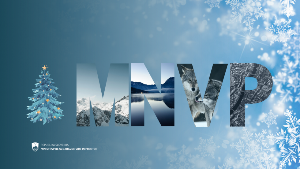 kratica MNVP, v črkah fotografije gora, voda, volkov in zgradb