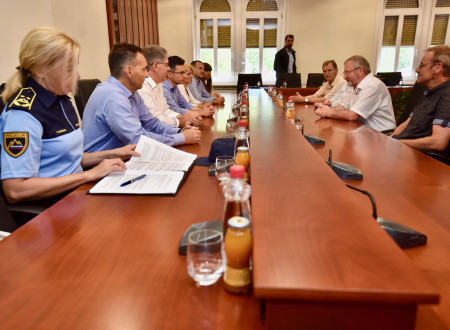 Sestanek z županom Občine Ilirska Bistrica v sejni sobi
