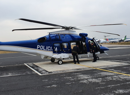 Policisti in nov helikopter