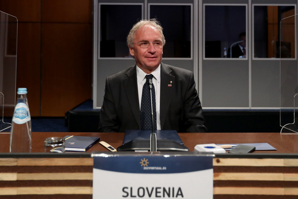 Minister Aleš Hojs na ministrskem srečanju EU-ZDA za pravosodje in notranje zadeve