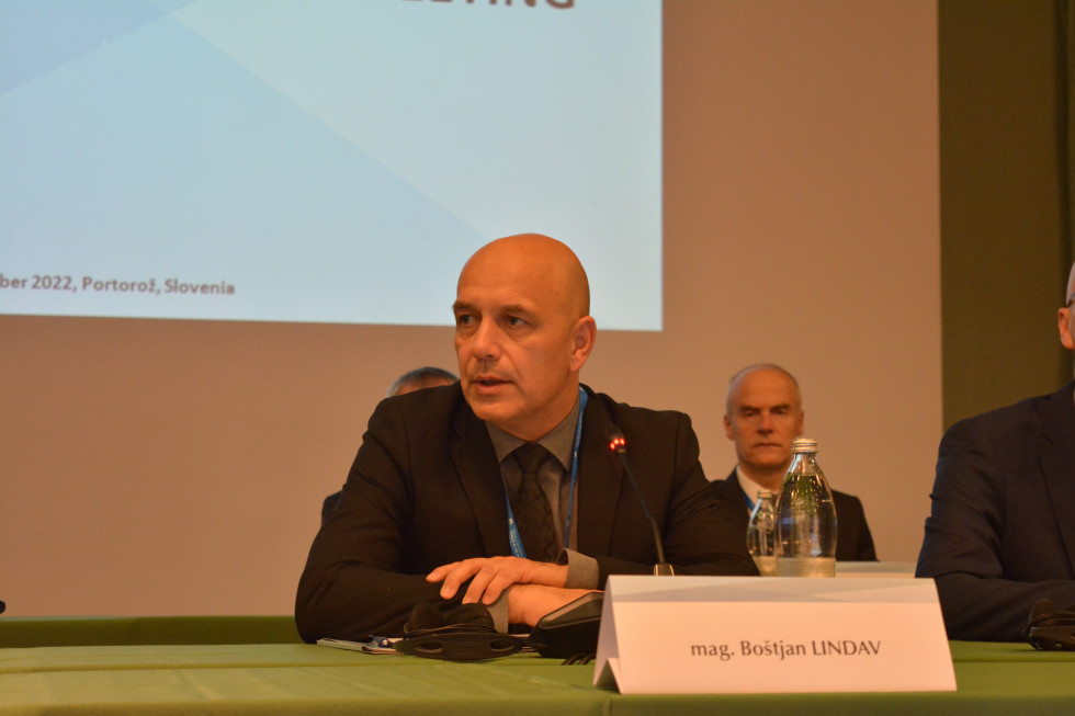  Acting Director General of the Police mag. Boštjan Lindav is sitting at the table and talking