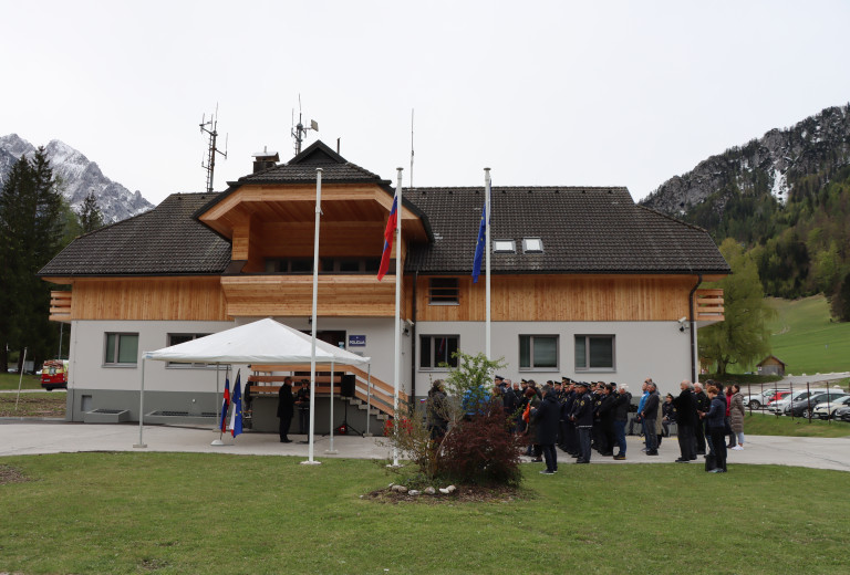 Odprli smo energetsko prenovljeno Policijsko postajo Kranjska Gora