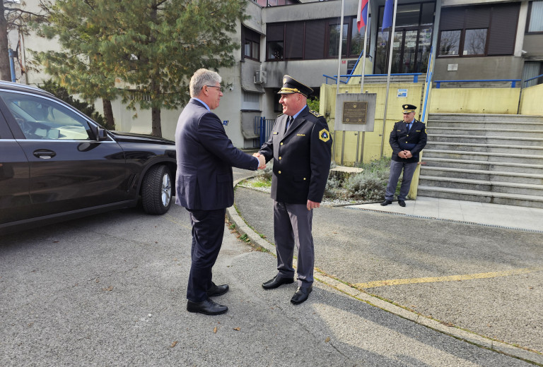 Varnostne razmere na območju Policijske uprave Nova Gorica so ugodne