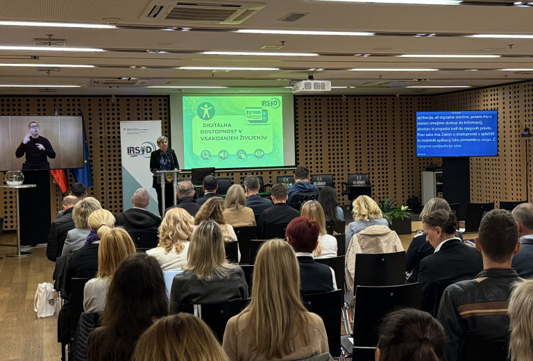 Konferenca o digitalni dostopnosti odprla prostor za bolj vključujočo digitalno družbo