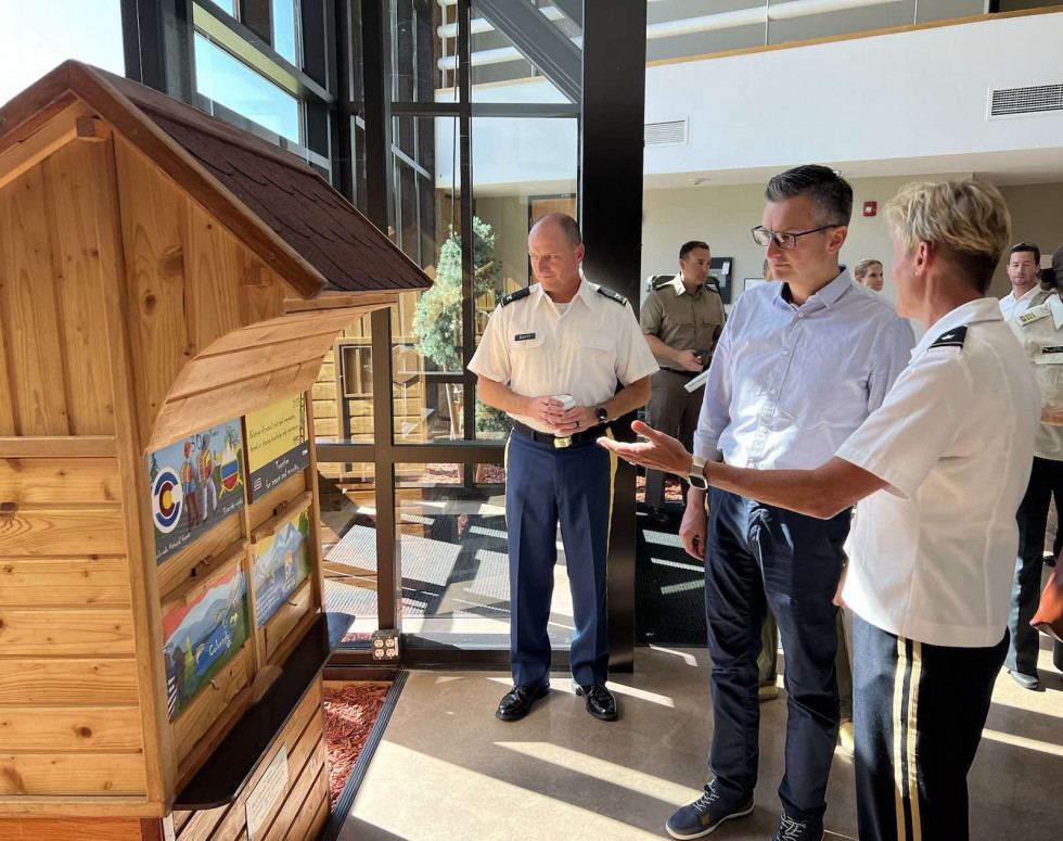 Minister and the General visiting the commemorative exhibit