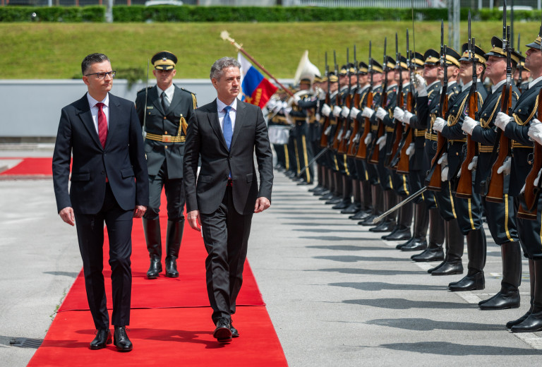Predsednik Vlade Republike Slovenije dr. Robert Golob na uradnem obisku na Ministrstvu za obrambo