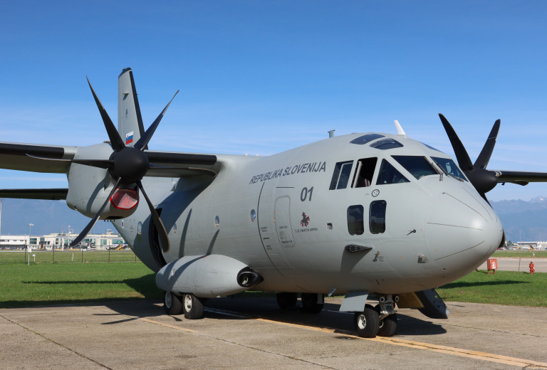Minister Marjan Šarec and Italian Defence Minister Guido Crosetto sign an agreement for the purchase of a second C-27J Spartan tactical transport aircraft